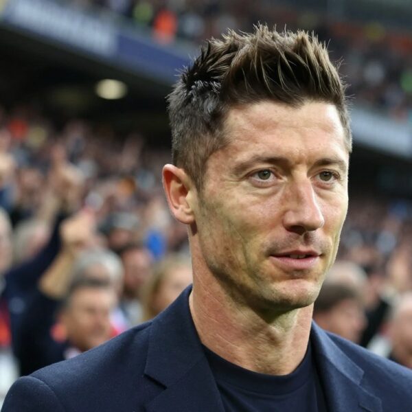 Lewandowski fryzura – jak odtworzyć charakterystyczne cięcie piłkarza